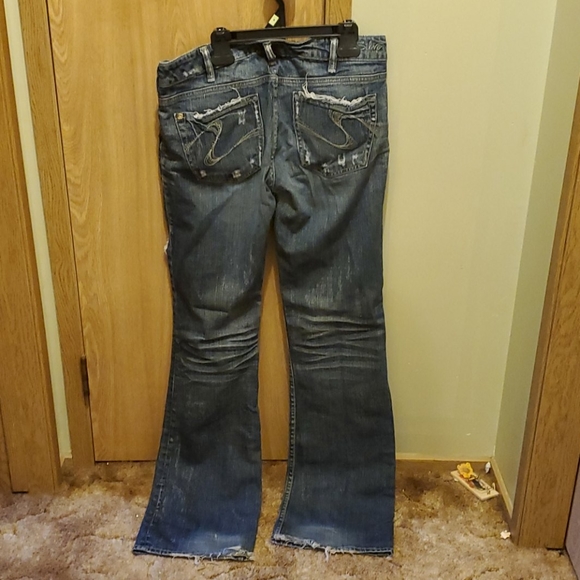 Distressed Silver Jeans - Picture 2 of 5